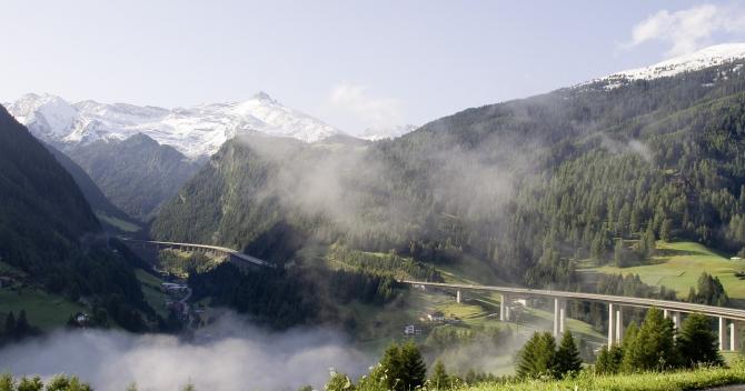 Klimaprotest auf der Brenner-Autobahn: Allgäuer Urlauber im Stau | AllgäuHIT