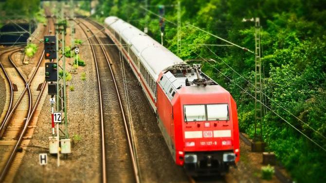 Elektrifizierung von Ulm über Kempten bis Oberstdorf geplant | AllgäuHIT