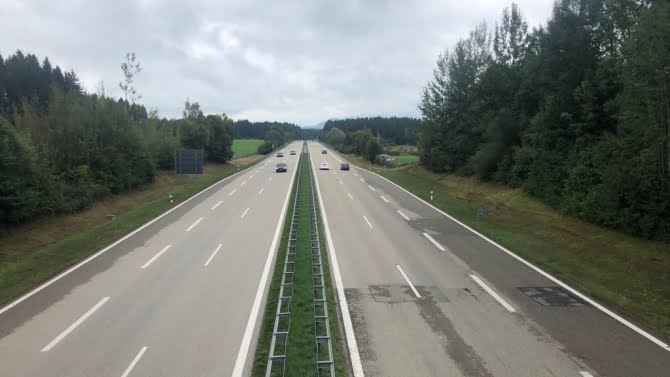 Komplettsperrung der A7 bei Kempten nach Auffahrunfall | AllgäuHIT