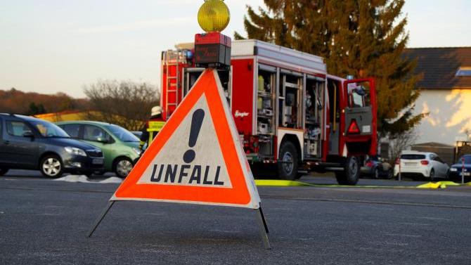 Unachtsam am Steuer: Verkehrsunfall in Füssen verursacht | AllgäuHIT